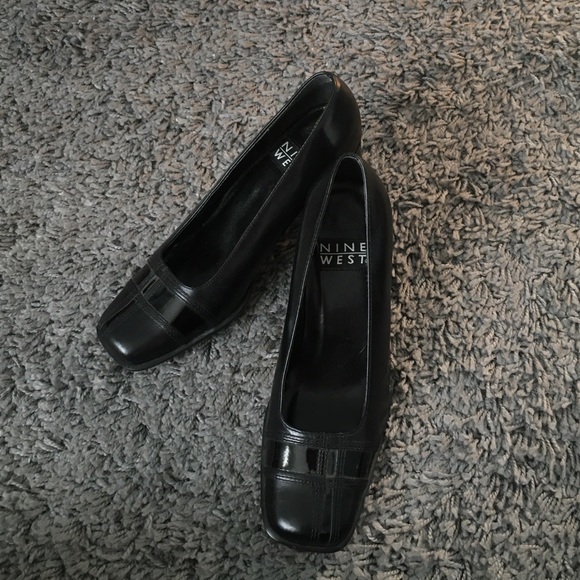 Nine West heels - Picture 2 of 3